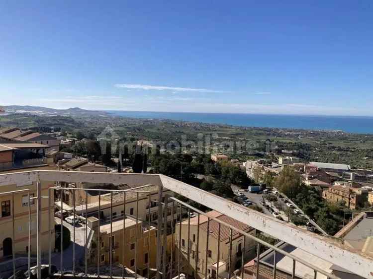 Appartamento picone 41, Via Imera, V. della Vittoria, Via Dante A., Agrigento