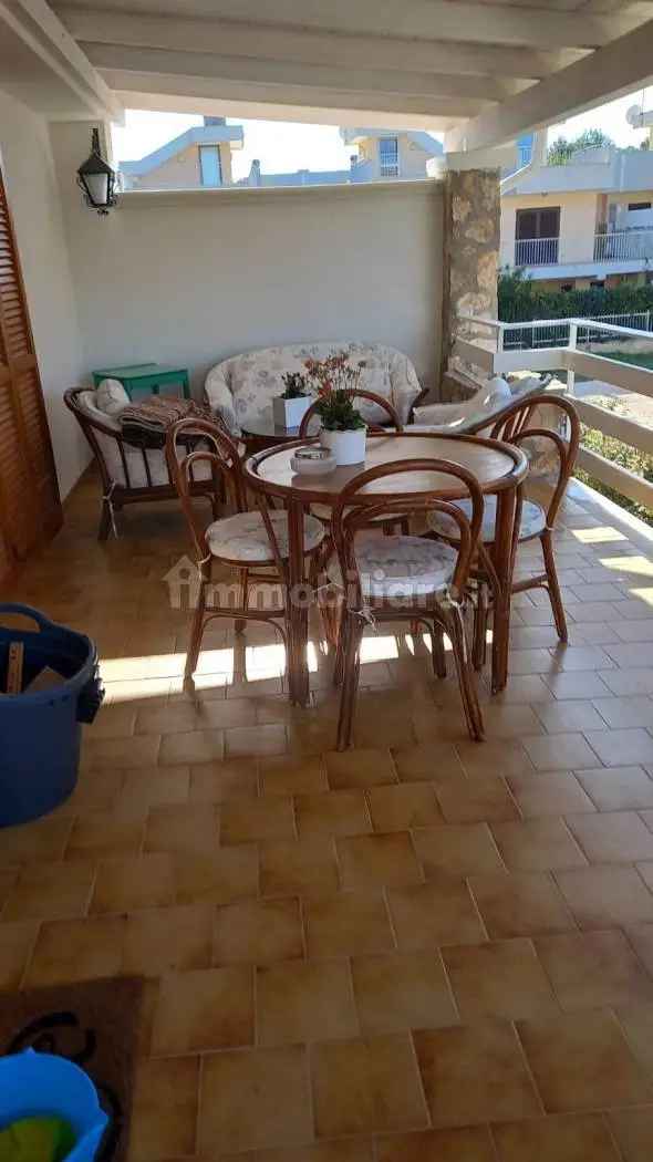 Appartamento in villa via Vizzarro 9, San Vito - Carelli, Taranto