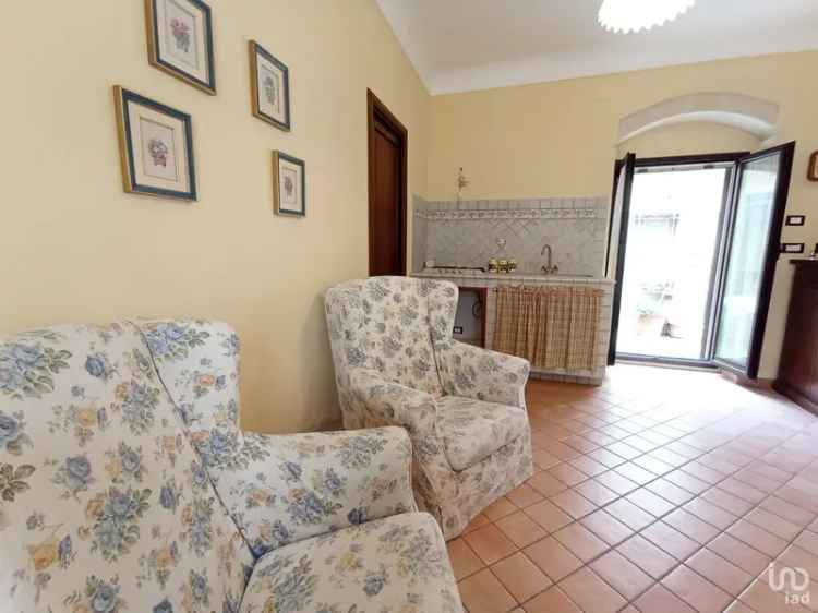 Vendita casa indipendente 3 locali di 74 m² in Palazzolo Acreide (96010) - 98111 - iad