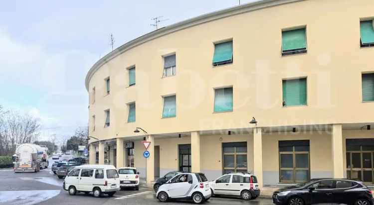 Appartamento in Piazzale Giacomo Matteotti, 10, Colleferro (RM)