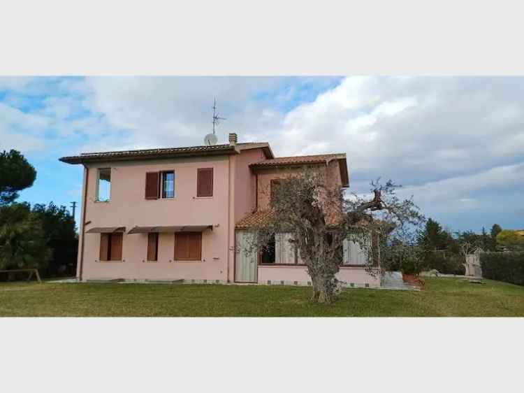 Casa Indipendente in vendita  a Grosseto