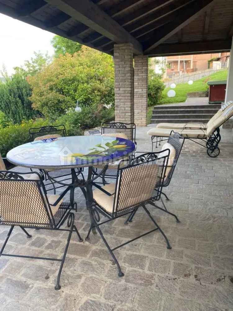 Villa unifamiliare, ottimo stato, 300 m², Centro, Guiglia