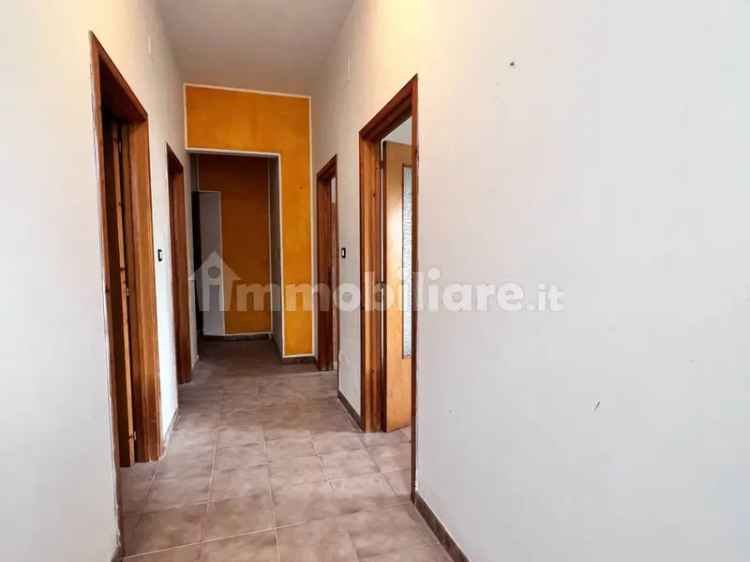 Villa plurifamiliare Strada Prati 30, Ospedale, Pescara