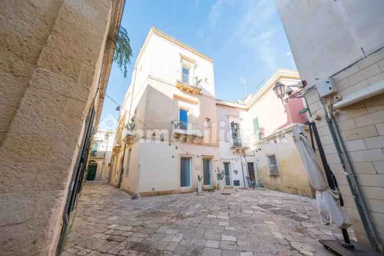 Terratetto unifamiliare Vico dei Guidani, Centro Storico, Lecce