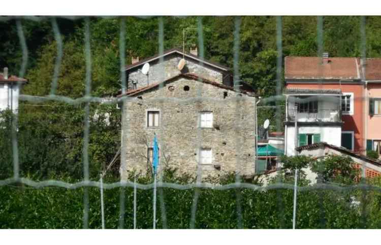 Casa indipendente in vendita a Pignone, Via Campanile 55