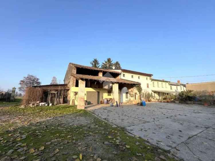 Terratetto unifamiliare Strada per Cadimarco, Asola