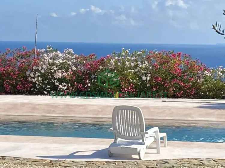 Villa unifamiliare via Ziton, Pantelleria