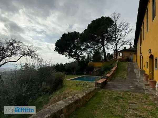 Villa In Affitto in Firenze, Toscana