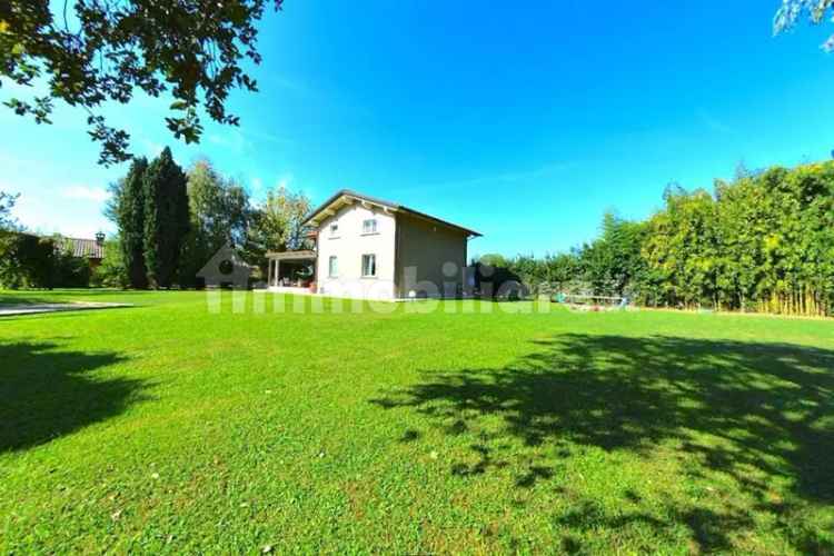 Villa unifamiliare via Tonfano, Pietrasanta