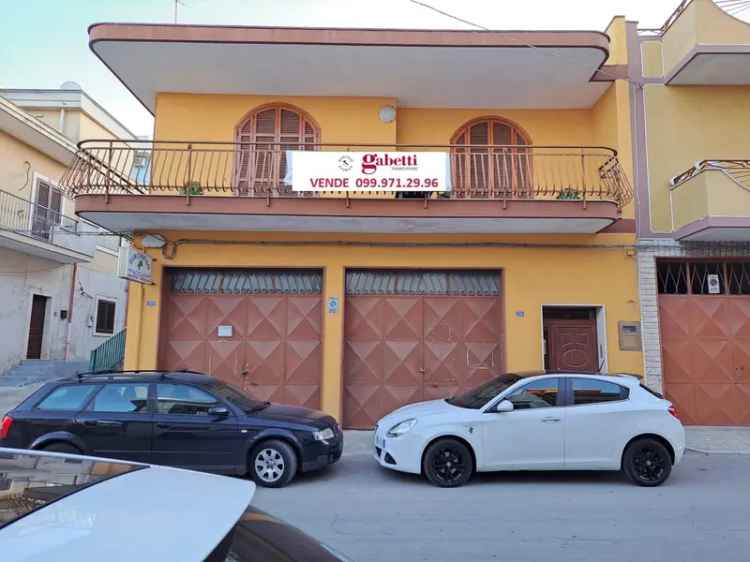 Appartamento in Via Zingaropoli, 250, San Giorgio Ionico (TA)