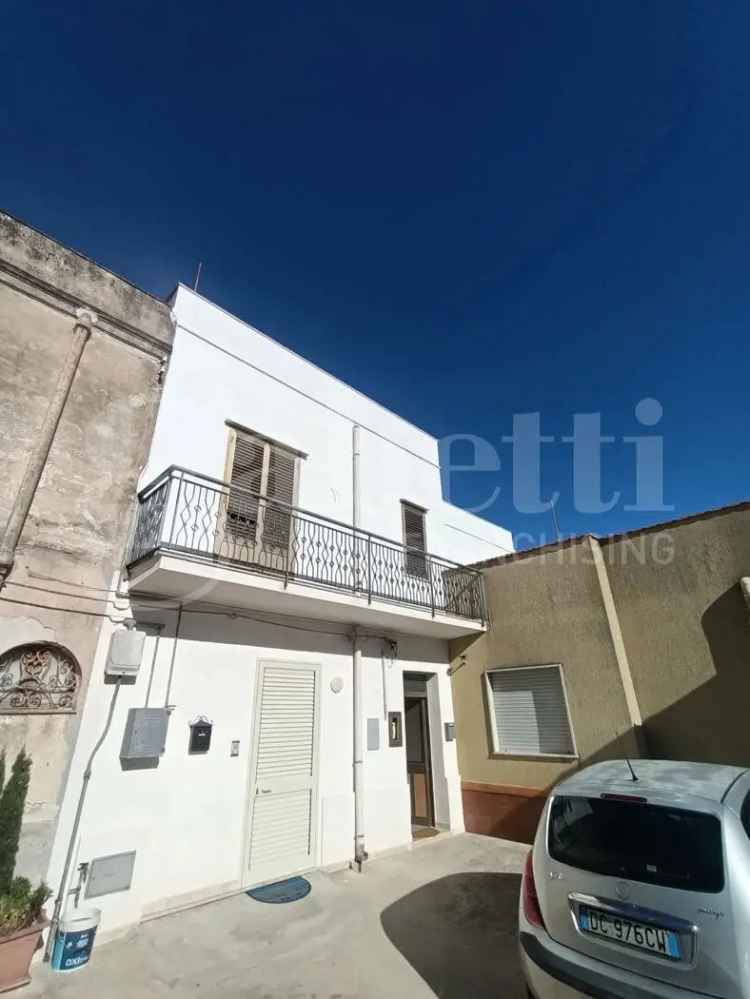 Casa Indipendente in Via Sicilia , 63, Valderice (TP)