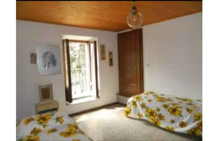 Casa indipendente in vendita a Santa Fiora, Via della Peschiera 29