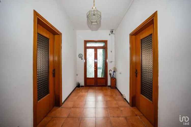 Vendita casa 9 locali di 255 m² in Ficarolo (45036) - 129572 - iad