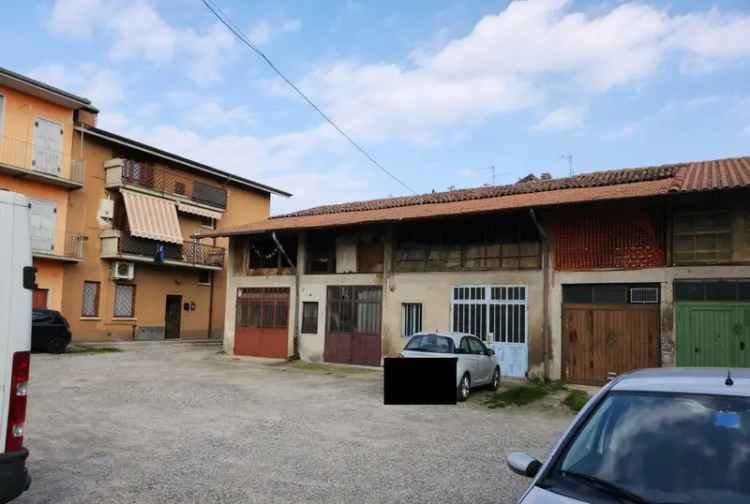 CASA SU DUE PIANI