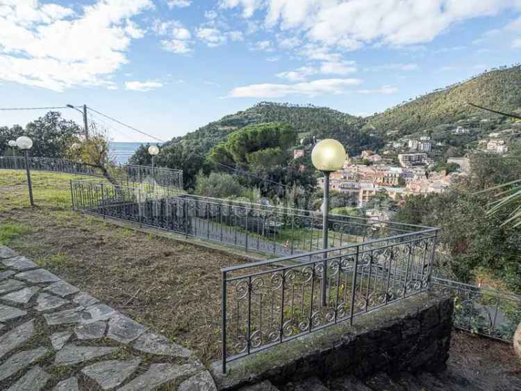 Villa unifamiliare via Ammiraglio Serra 25, Centro, Bonassola