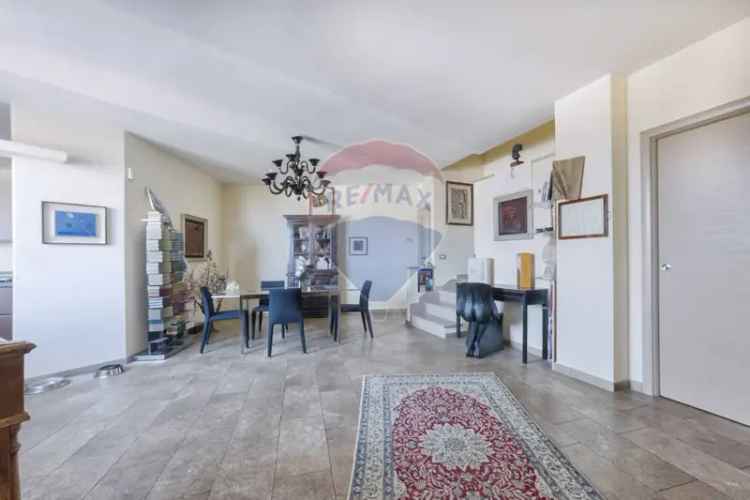 Villa a schiera in Francesco Petrarca, Termoli, 10 locali, 3 bagni