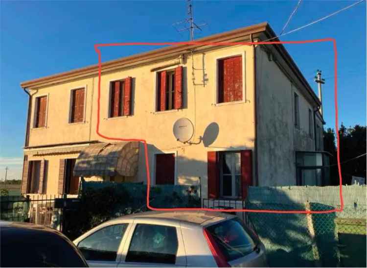 Villetta bifamiliare in Via Roma, Codevigo, 10 locali, 1 bagno, 195 m²