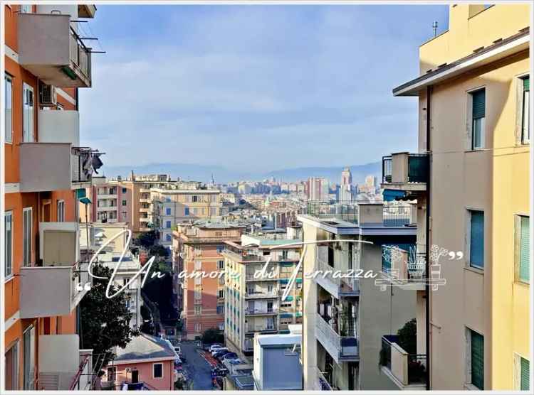 Appartamento in Via Padre Semeria, Genova (GE)