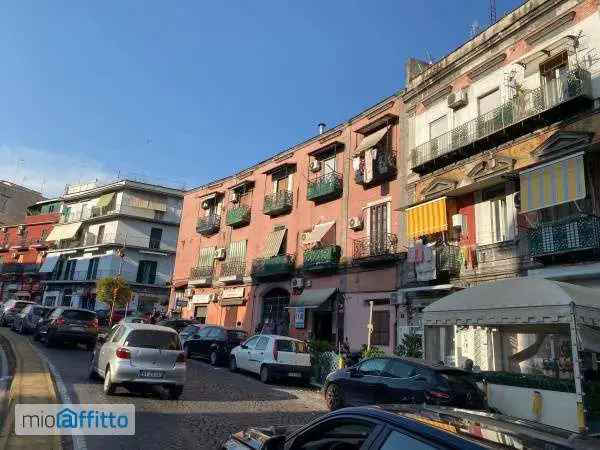 Appartamento In Affitto in Napoli, Campania