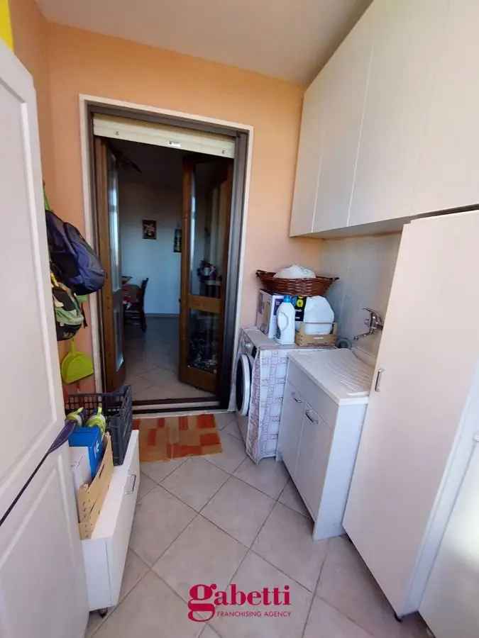 Appartamento in Via Madonna Di Lourdes, 21, Scorrano (LE)