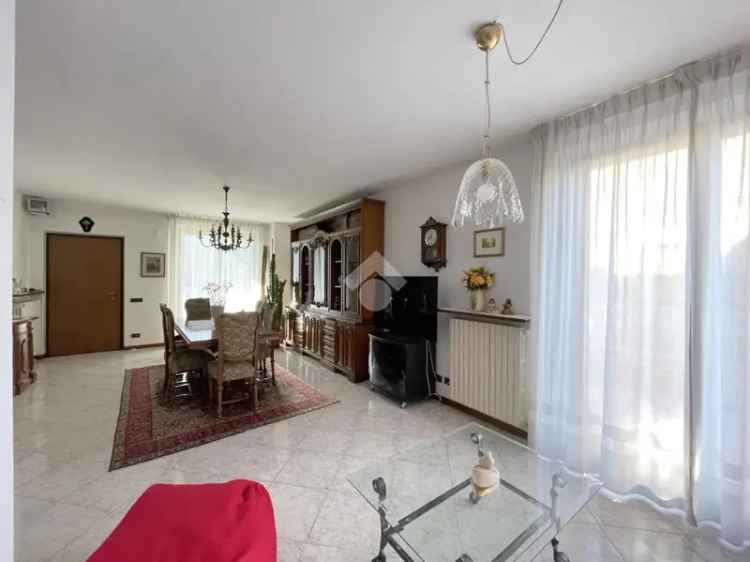 Villa a schiera in vendita