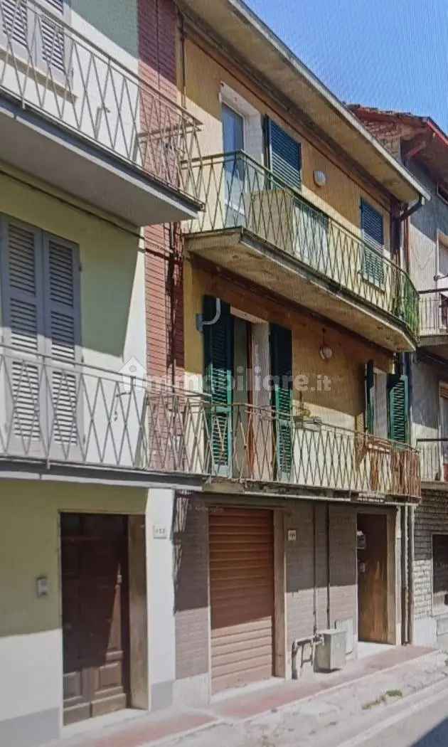 Appartamento all'asta via delle Marmore 156, Perugia