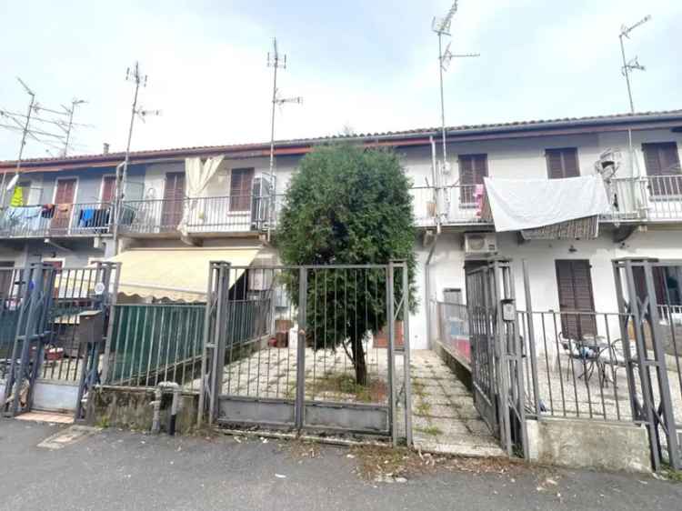 Villa a schiera in Via Leonardo Walter Manzone 52, Vercelli, 2 locali