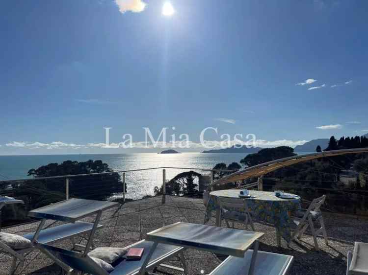 Villa unifamiliare via Fiascherino, La Serra, Tellaro, Lerici