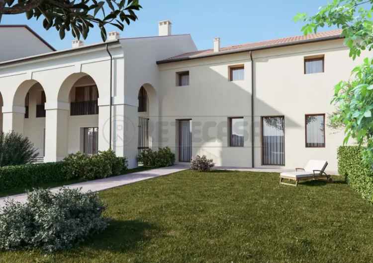 Villa a schiera in Strada Settecà 145, Vicenza, 5 locali, 3 bagni