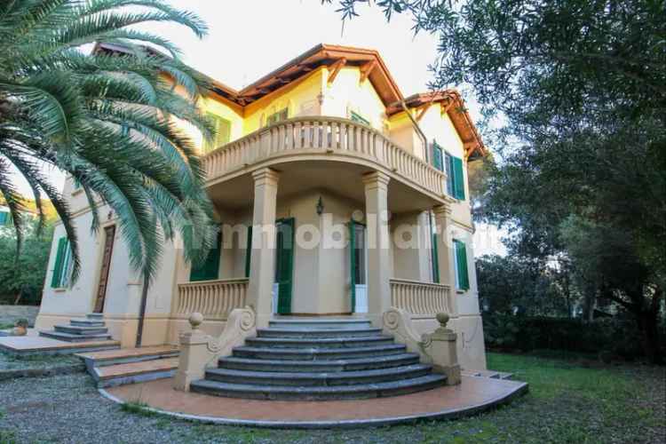 Villa plurifamiliare via Benvenuto Benvenuti, Quercianella, Livorno