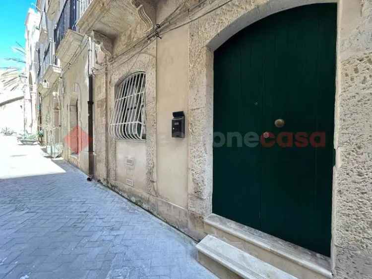 Appartamento in vendita  a Siracusa