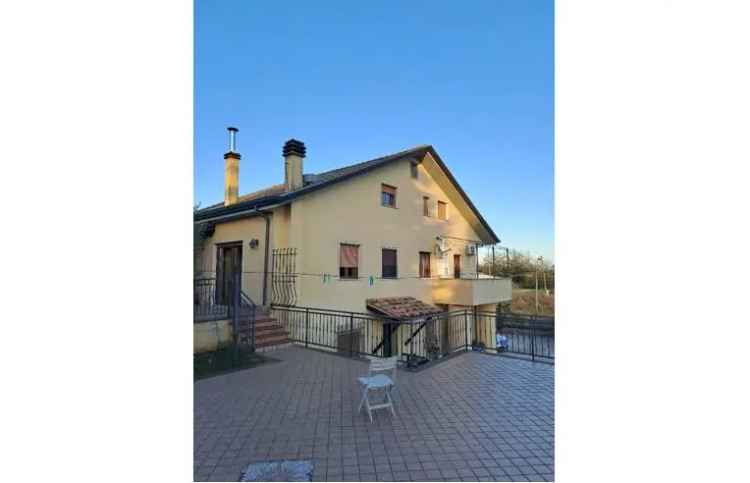 Villa in vendita a Valmontone, Via Aldo Moro 6