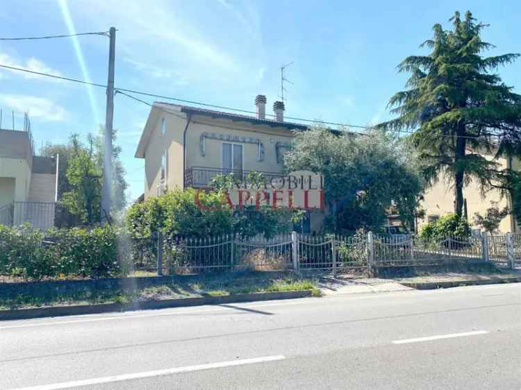 Appartamento bifamiliare in Via San Leonardo 900, Forlimpopoli, 310 m²