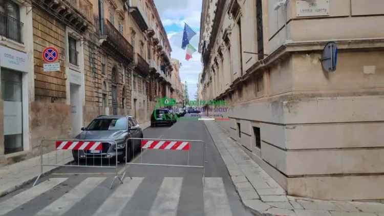 Quadrilocale corso Vittorio Veneto 75, Centro, Ragusa