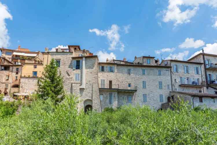 Terratetto unifamiliare via Santa Agnese, Centro Storico, Assisi