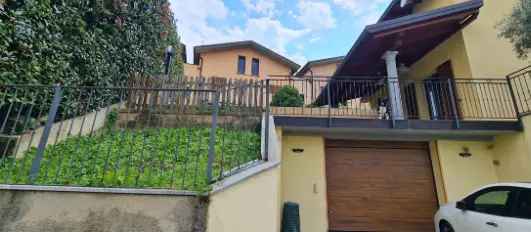 Villa 3 Camere 4 Bagni Box Doppio Giardino