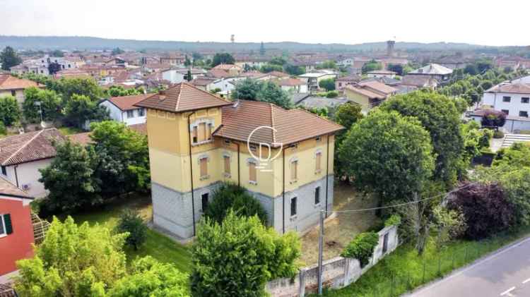 Villa unifamiliare via Circonvallazione 50, Centro, Guidizzolo