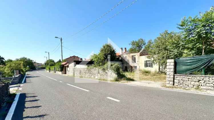 Villa unifamiliare Località Padriciano 2, Basovizza - Trebiciano, Trieste