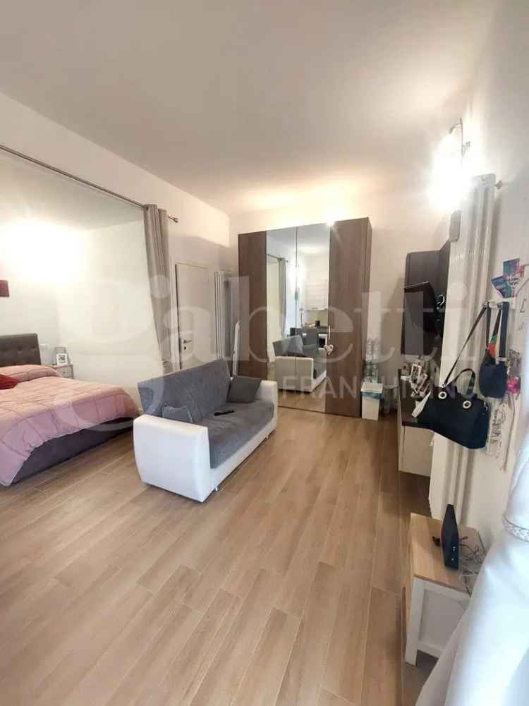 Appartamento in Via Del Pontelungo, 2, Bologna (BO)