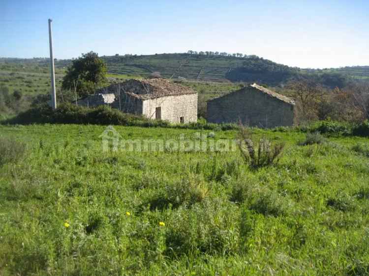 Terratetto unifamiliare San Silvestro Rassabia, Modica Alta, Modica