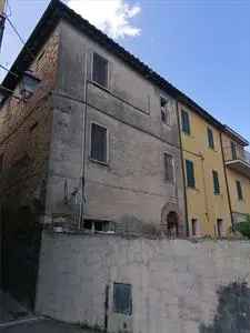 Casa singola 5 vani 100 mq Perugia Bagnaia