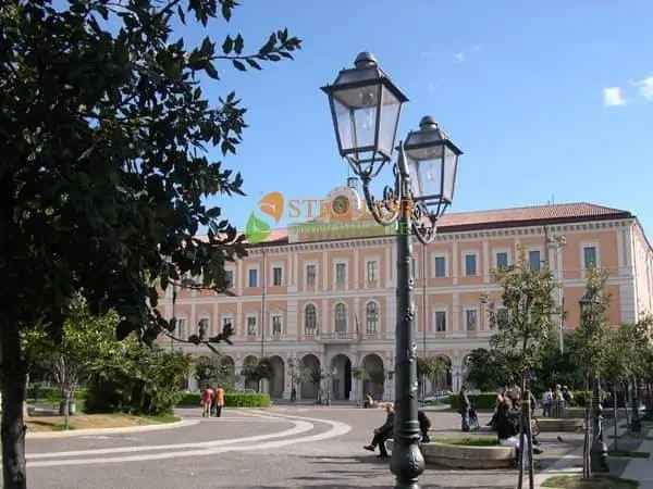 Trilocale centro, Centro, Campobasso