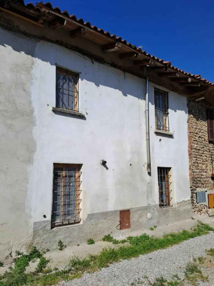 CASA SU DUE PIANI CON TERRAZZO