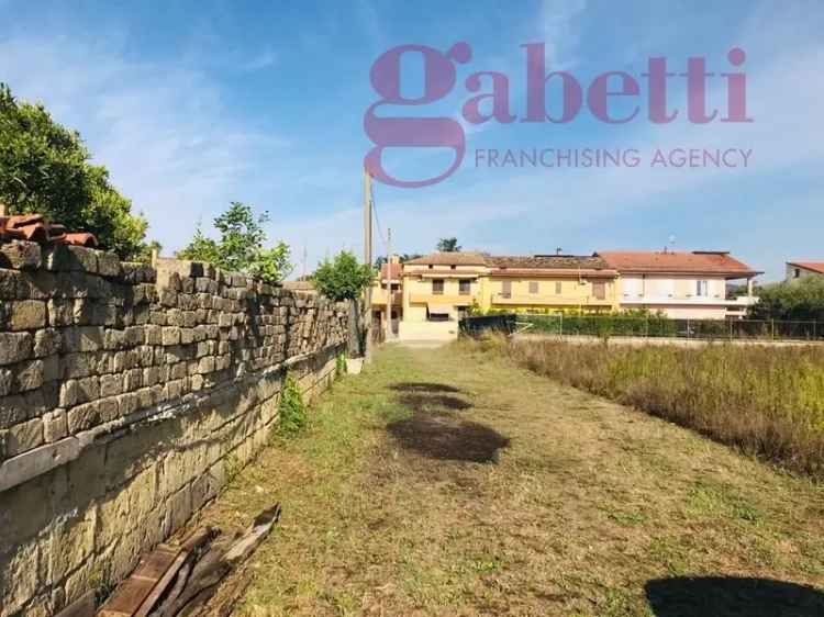 Terreno edificabile in Via Vittorio Veneto, Pignataro Maggiore (CE)