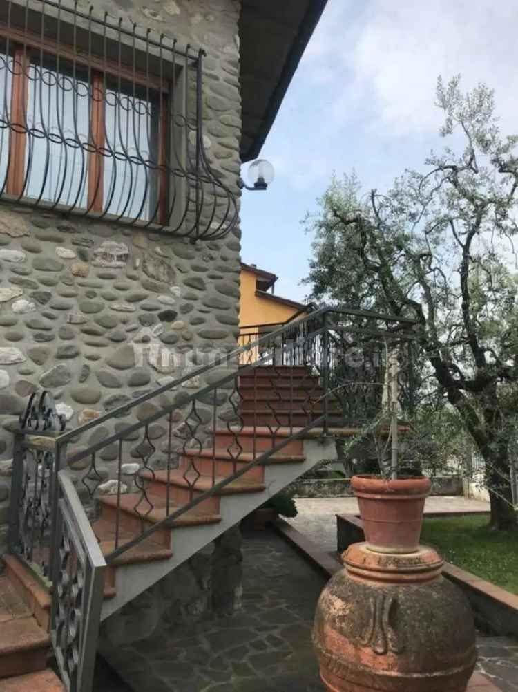 Villa unifamiliare via Pontenuovo e Croce, 16, Sant'Agostino, Pistoia