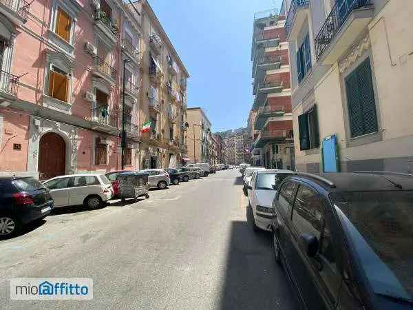 Appartamento In Affitto in Napoli, Campania