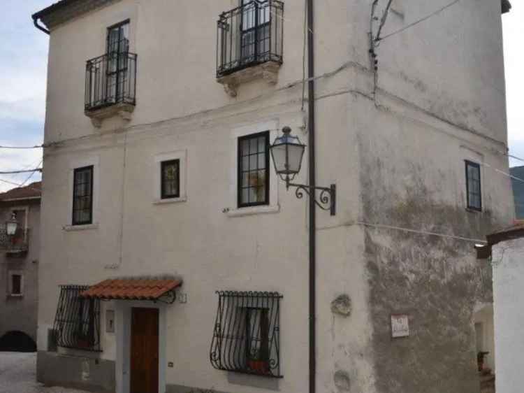 Casa Indipendente in affitto a Ovindoli via Morrone