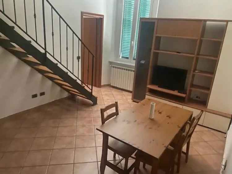 Appartamento in Viale Del Risorgimento, Livorno, 5 locali, 2 bagni