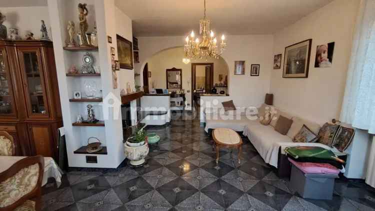 Villa unifamiliare Strada Valle, Zona Pittori, San Vittore, Pombio, Voghera