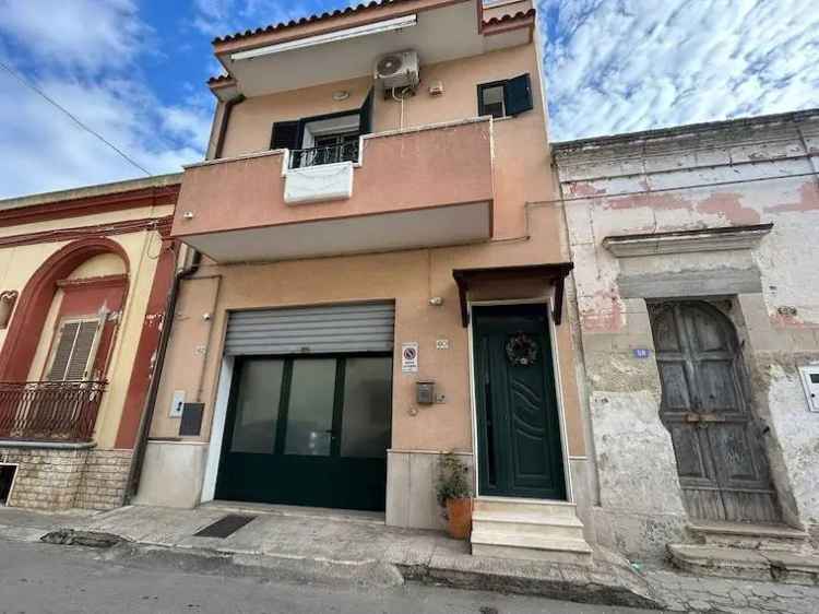 Casa Indipendente in vendita  a Pulsano